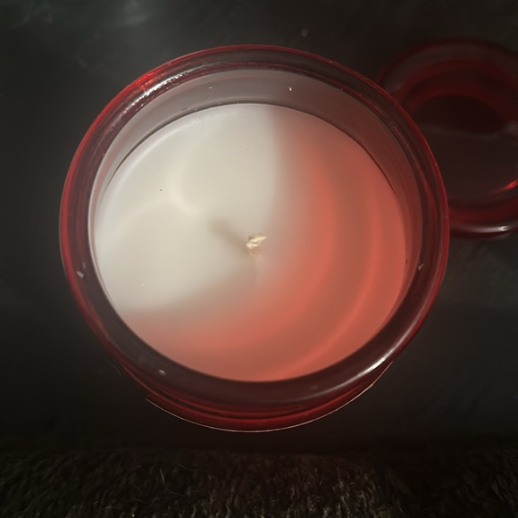 Candy Cane Candle - Picture 2 of 2